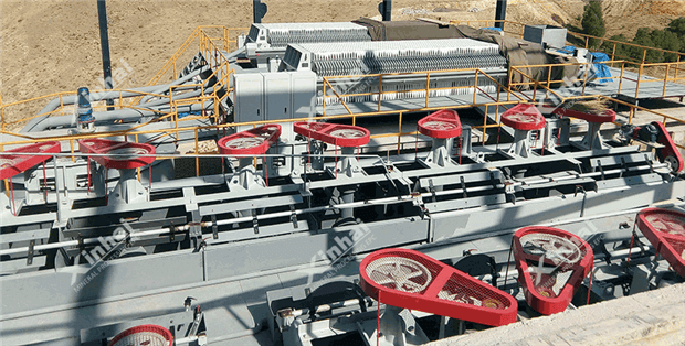 充氣攪拌式浮選機